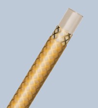 PI Tubing和PI Braided Sheath产品展示,精密管材特写,白色背景,专业医疗材料